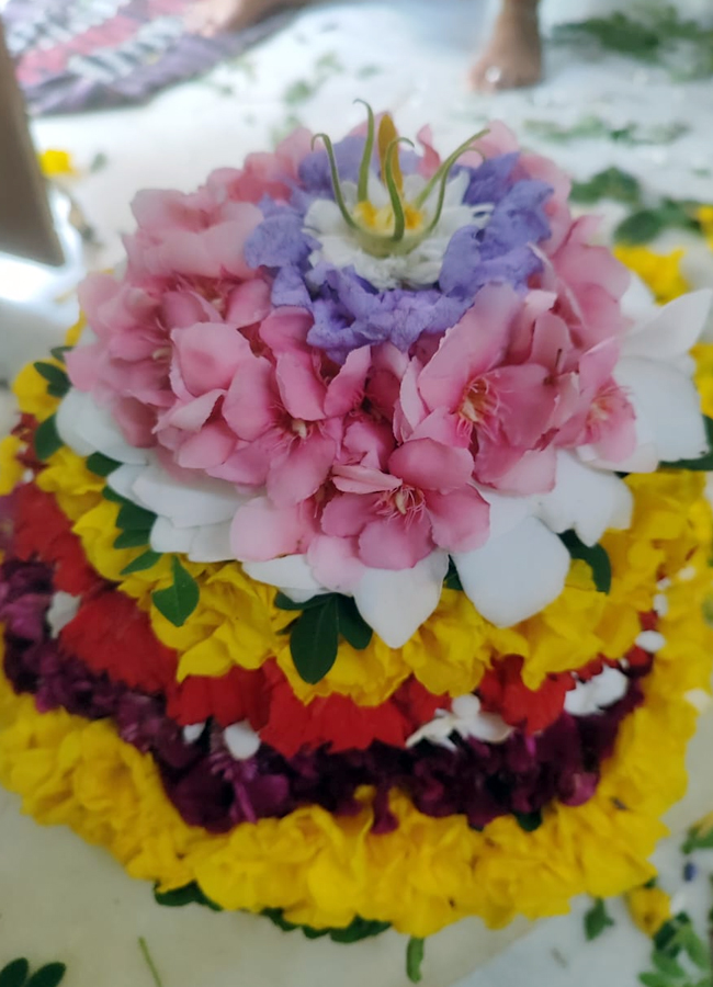 Bathukamma_20in_20TG11.jpg 12