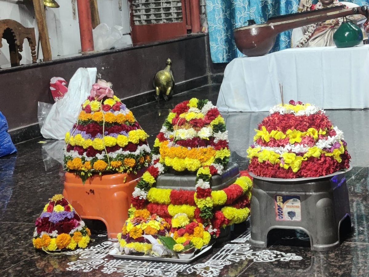 Bathukamma_20in_20TG7.jpg 8