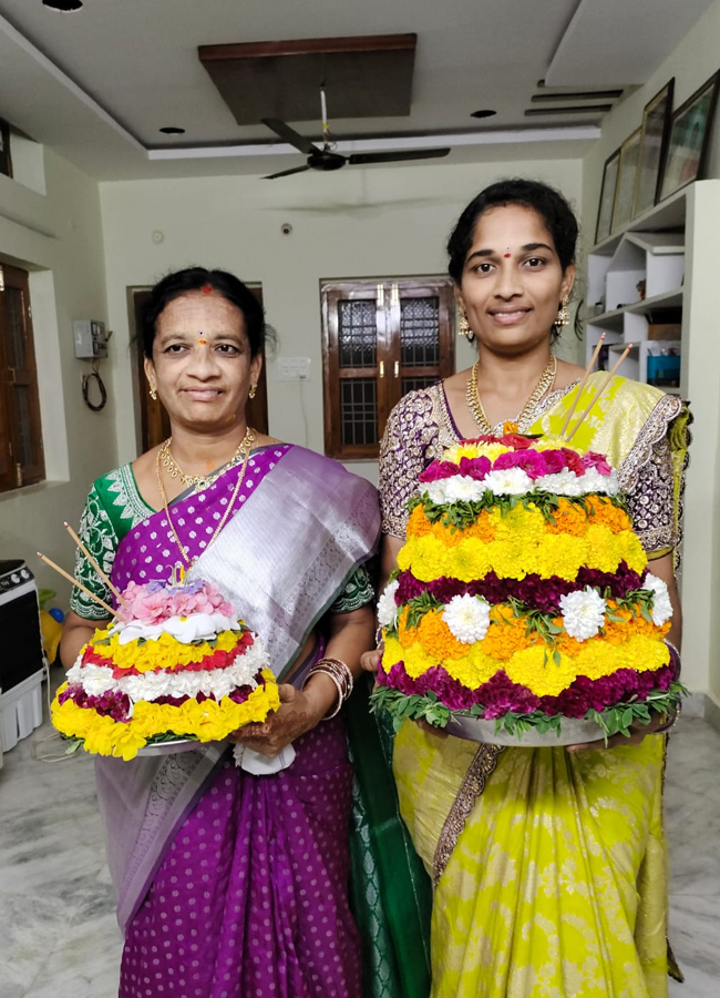 Bathukamma_20in_20TG9.jpg 10