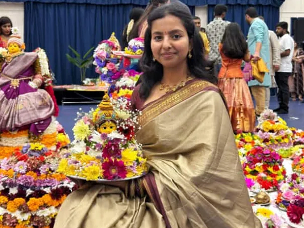 Bathukamma_20in_20UK.jpg 21