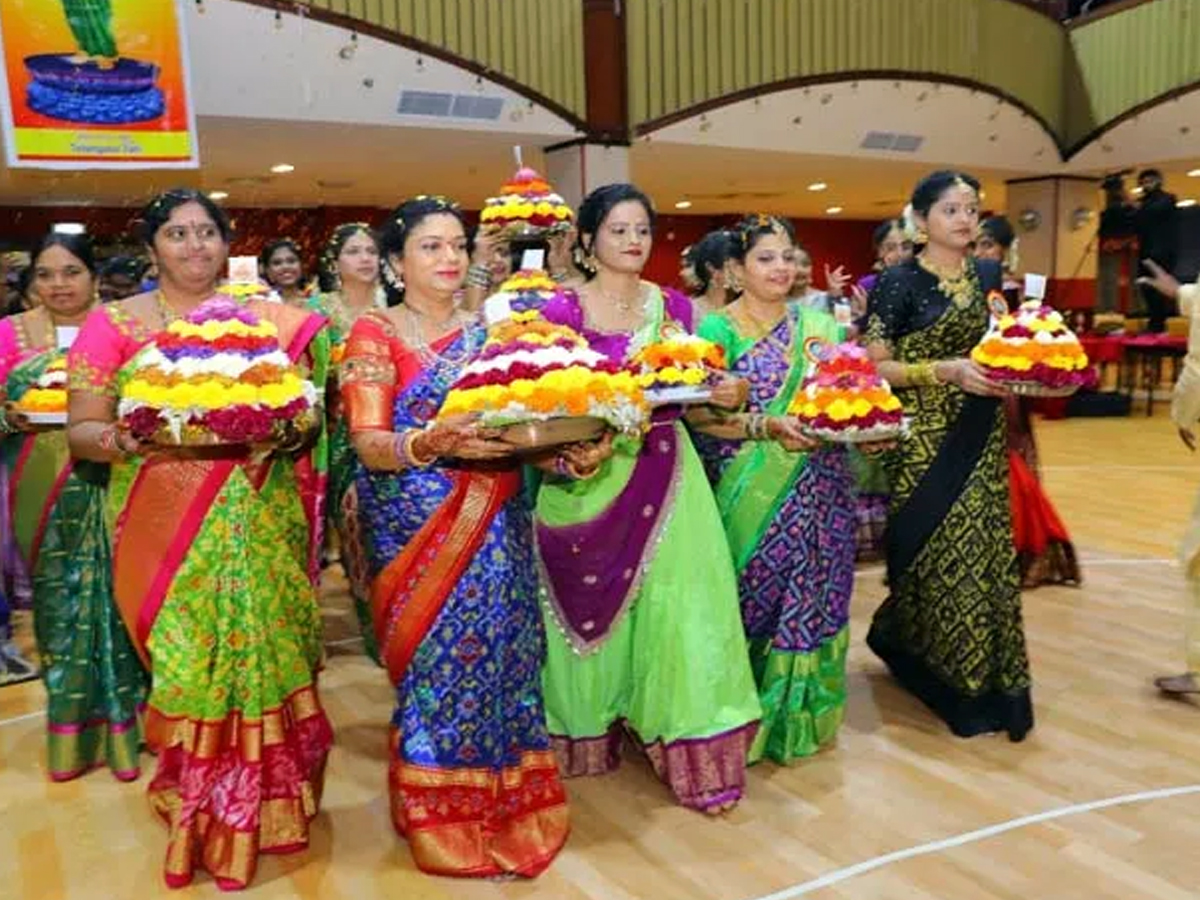 Bathukamma_20in_20abudhabi.jpg 2