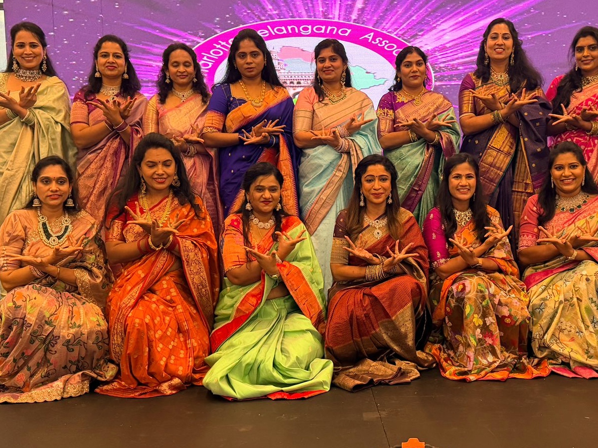 Bathukamma_20in_20global_20title.jpg 1
