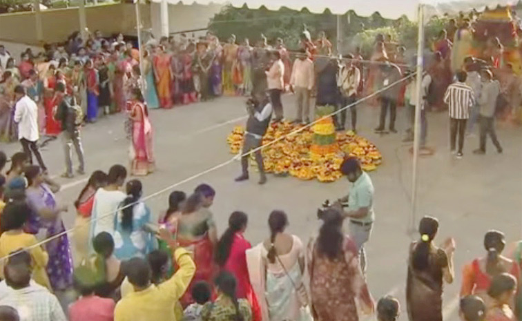 tankbund_bathukamma3_0.jpg