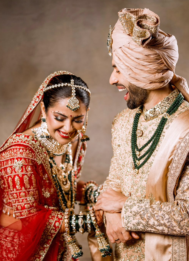 Avikaghor_20marriage3.jpg 4