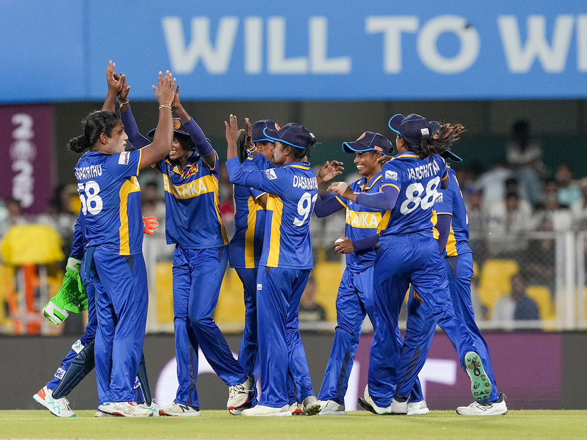 ICC_20Womens_20Cricket_20World_20Cup_202025_20match_20between_20India_20and_20Sri_20Lanka__20_2816_29.jpg 16