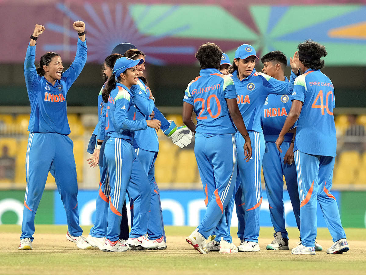 ICC_20Womens_20Cricket_20World_20Cup_202025_20match_20between_20India_20and_20Sri_20Lanka__20_2823_29.jpg 23