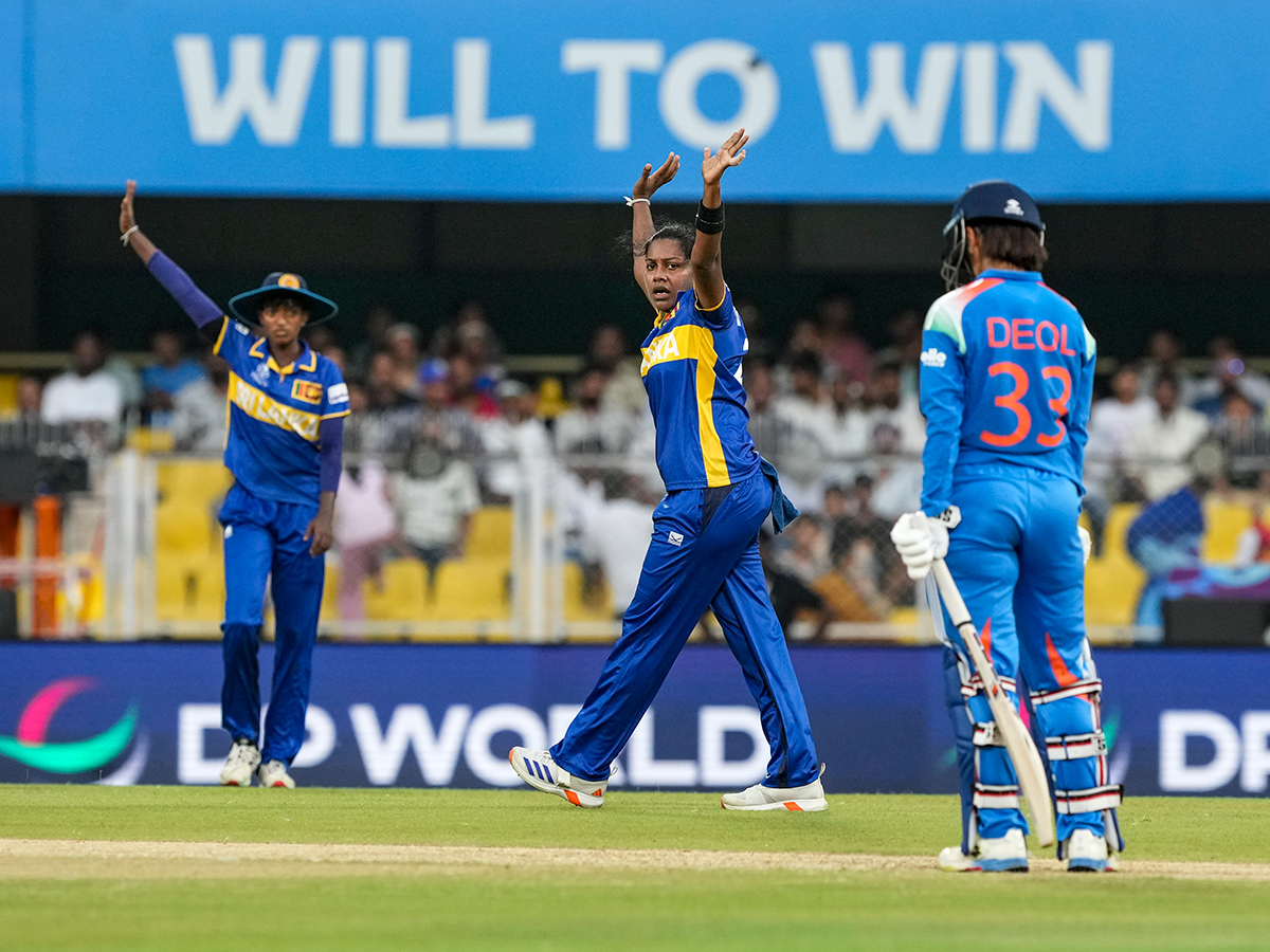 ICC_20Womens_20Cricket_20World_20Cup_202025_20match_20between_20India_20and_20Sri_20Lanka__20_287_29.jpg 7