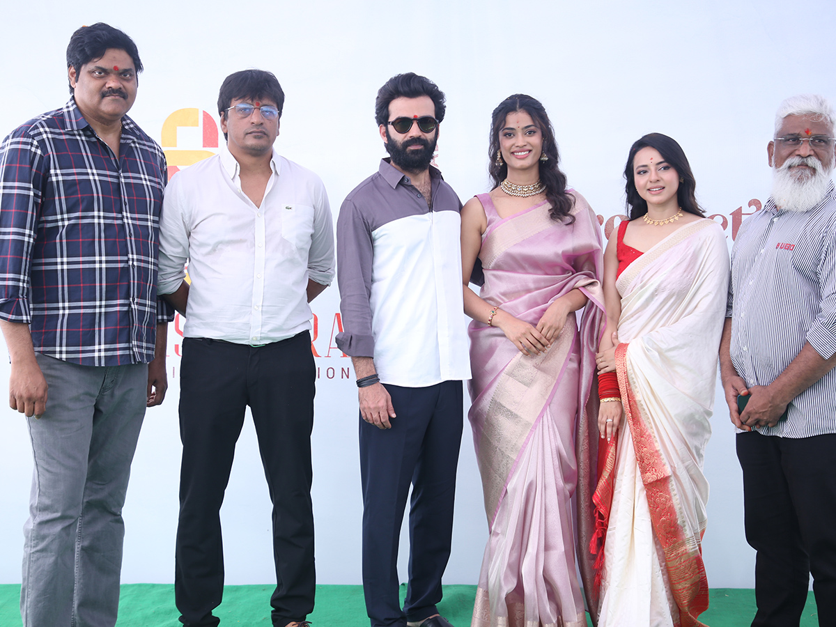 Chaitanya_20Rao_20next_20film_20with_20Kranthi_20Madhav_20launched__20_285_29.jpg 5
