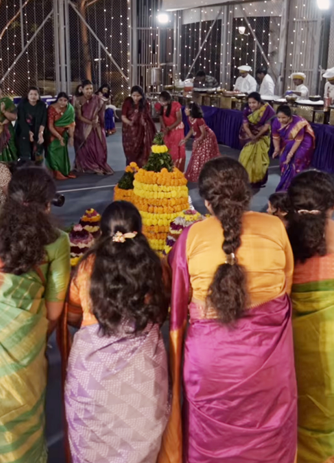 PV_20Sindhu_20Brathukamma_20celebrations7.jpg 8