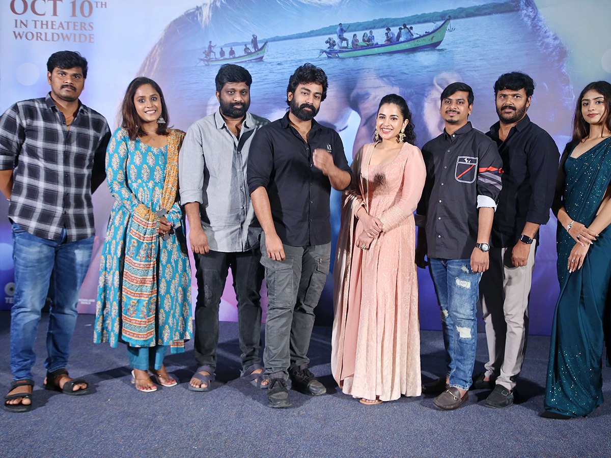 Sasivadane_20Movie_20Official_20Trailer_20Launch_20Photos__20_2813_29.jpg 13