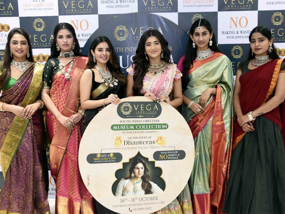Luxury_20Jewellery_20Museum_20Collection_20Exhibition_20Hyderabad__20_284_29.jpg 4