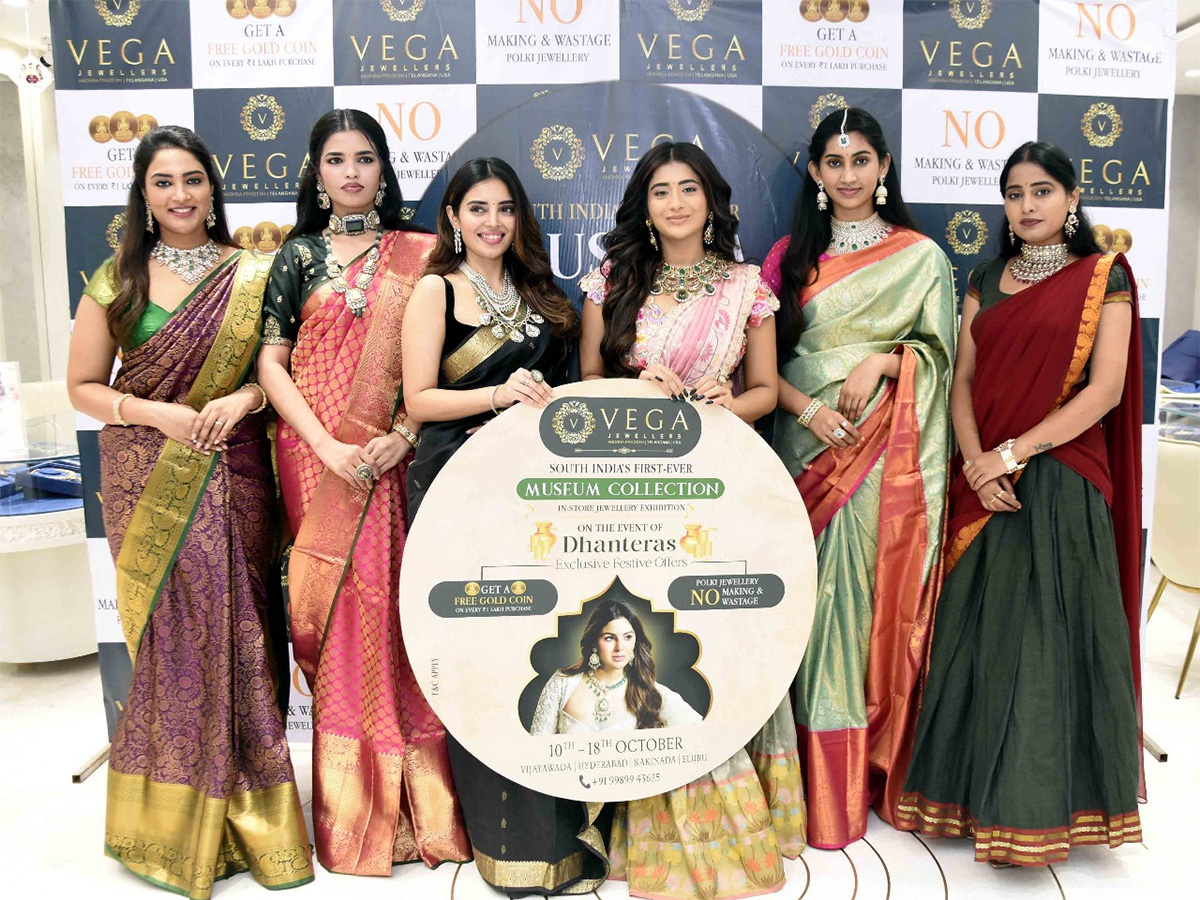 Luxury_20Jewellery_20Museum_20Collection_20Exhibition_20Hyderabad__20_286_29.jpg 6