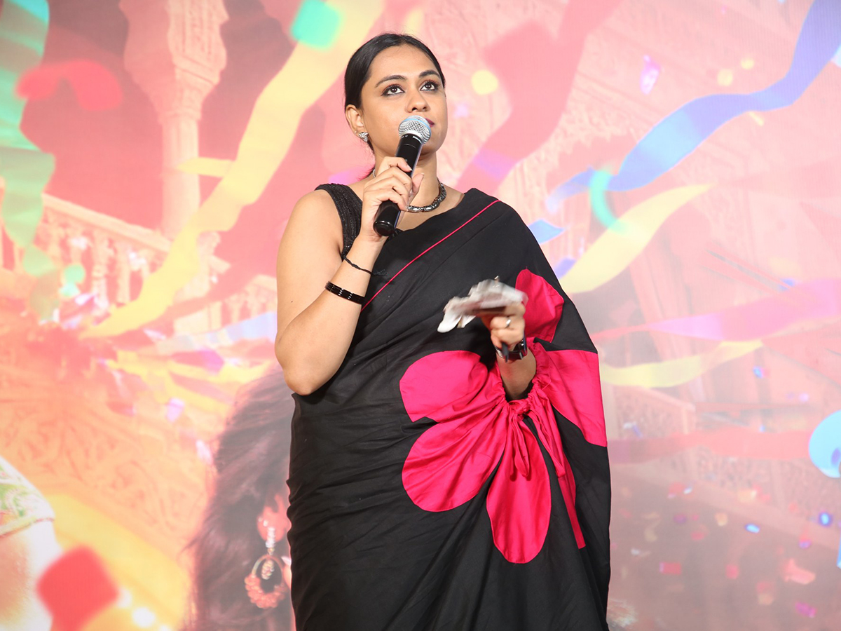 Mithra_20Mandali_20Trailer_20Launch_20Event_20Photos__20_2815_29.jpg 15