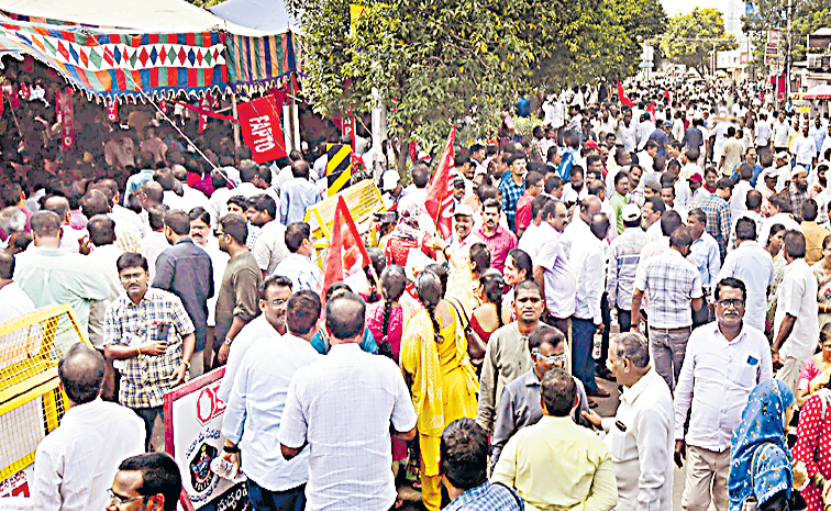 dharna.jpg