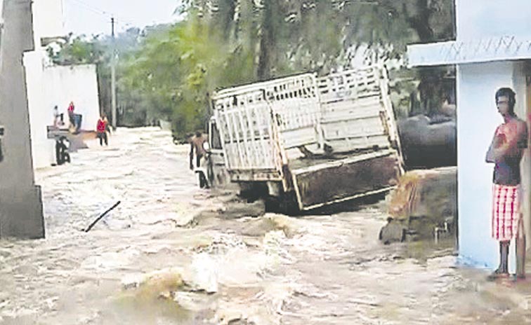 Heavy-rain-in-Palamuru.jpg