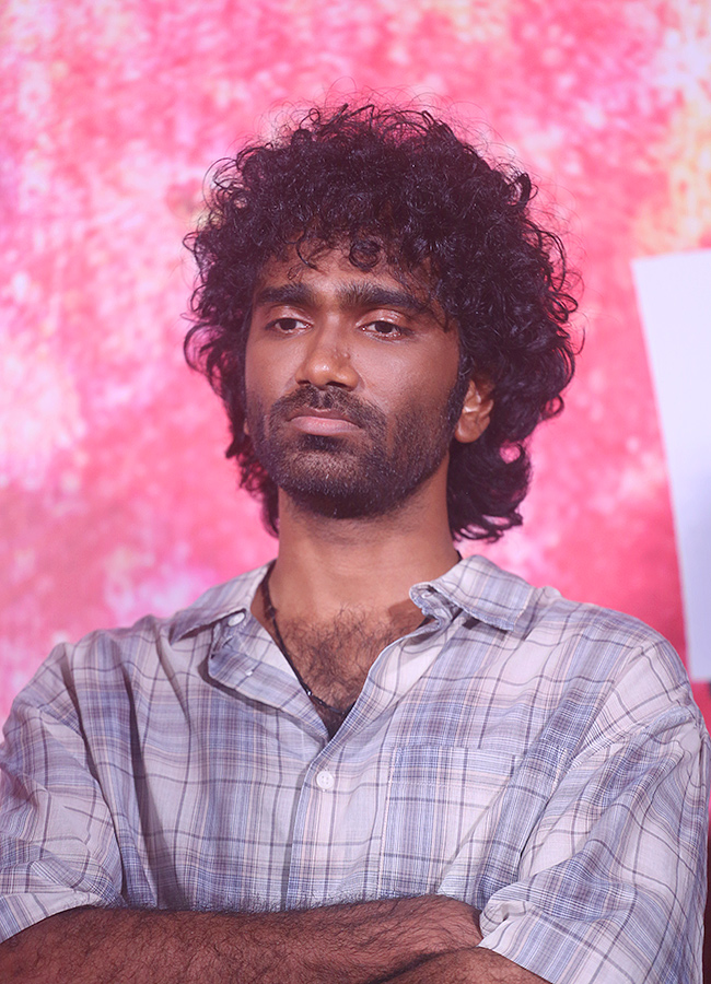 Pradeep_20Ranganathan_20DUDE_20Movie_20Trailer_20Launch_20Event_20Photos__20_2815_29.jpg 15