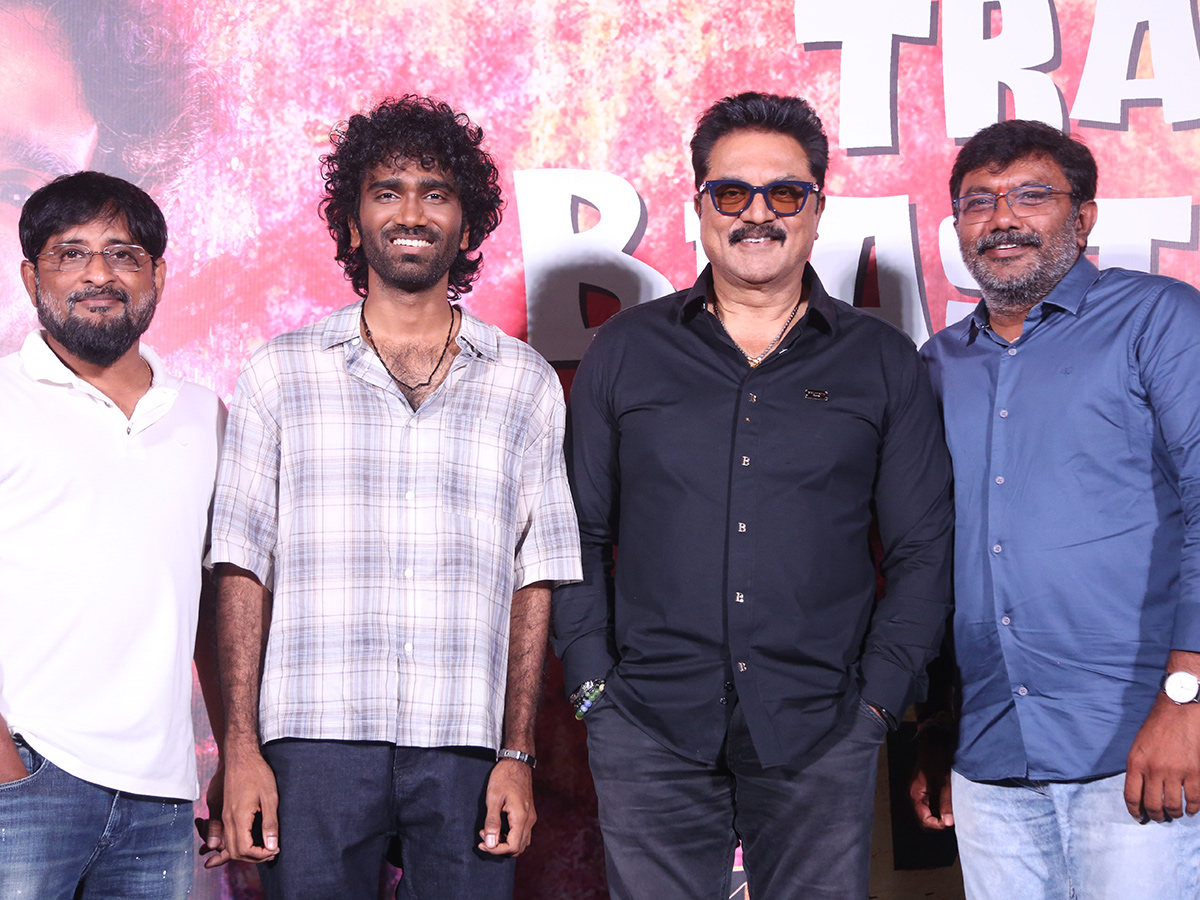 Pradeep_20Ranganathan_20DUDE_20Movie_20Trailer_20Launch_20Event_20Photos__20_282_29.jpg 2