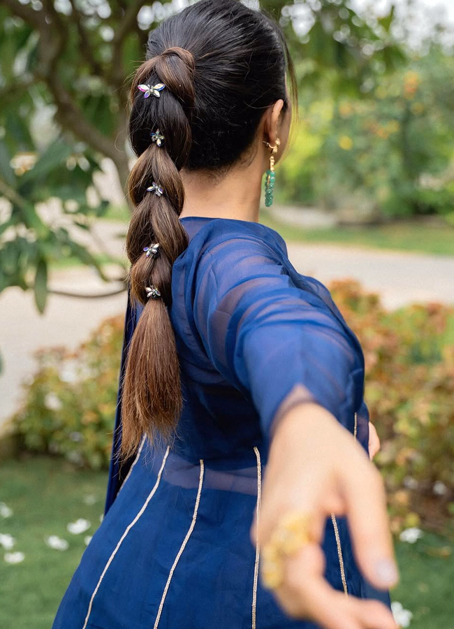 Anasuya_20pics14.jpg 15