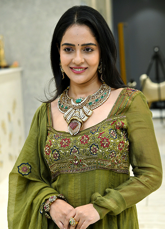 Jewellery_20Exhibition_20Hyderabad_202025__20_2812_29.jpg 12