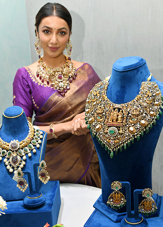 Jewellery_20Exhibition_20Hyderabad_202025__20_2813_29.jpg 13