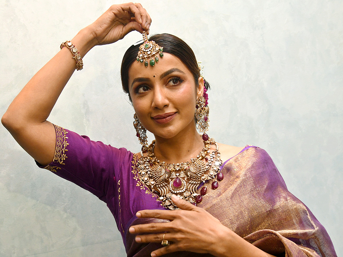 Jewellery_20Exhibition_20Hyderabad_202025__20_284_29.jpg 4