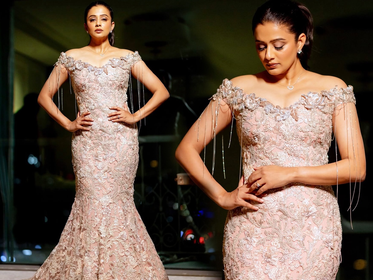 Priyamani_20title.jpg 1