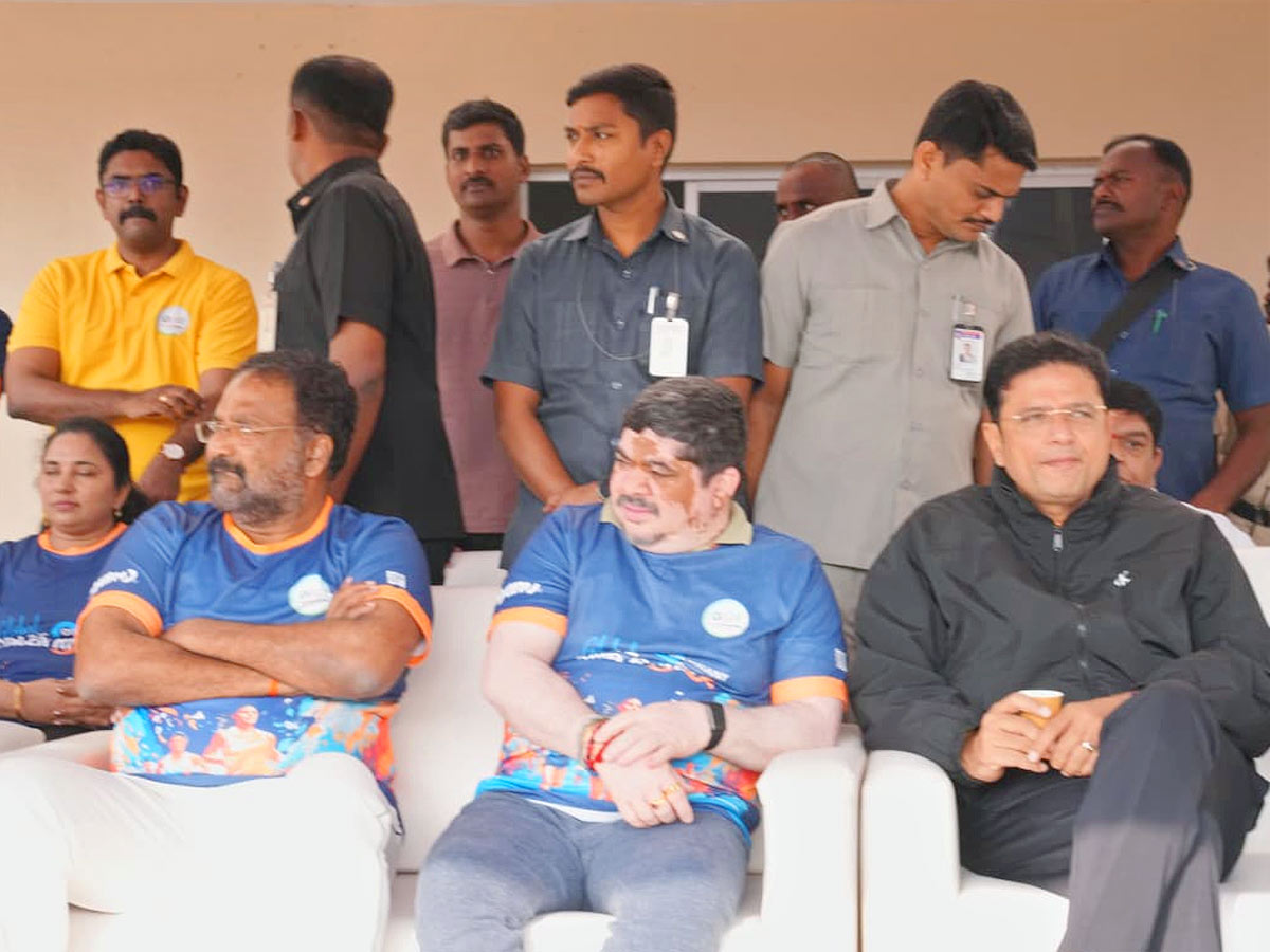 Hyderabad_20Joins_20Hands_20for_20Cancer_20Awareness_20Run_202025_20Photos_20_288_29.jpg 8
