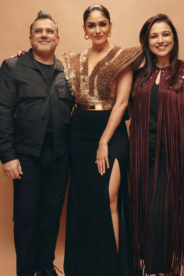Tasva_20Grand_20Showcase_20at_20Lakme_20Fashion_20Week_20Photos_20_284_29.jpg 5