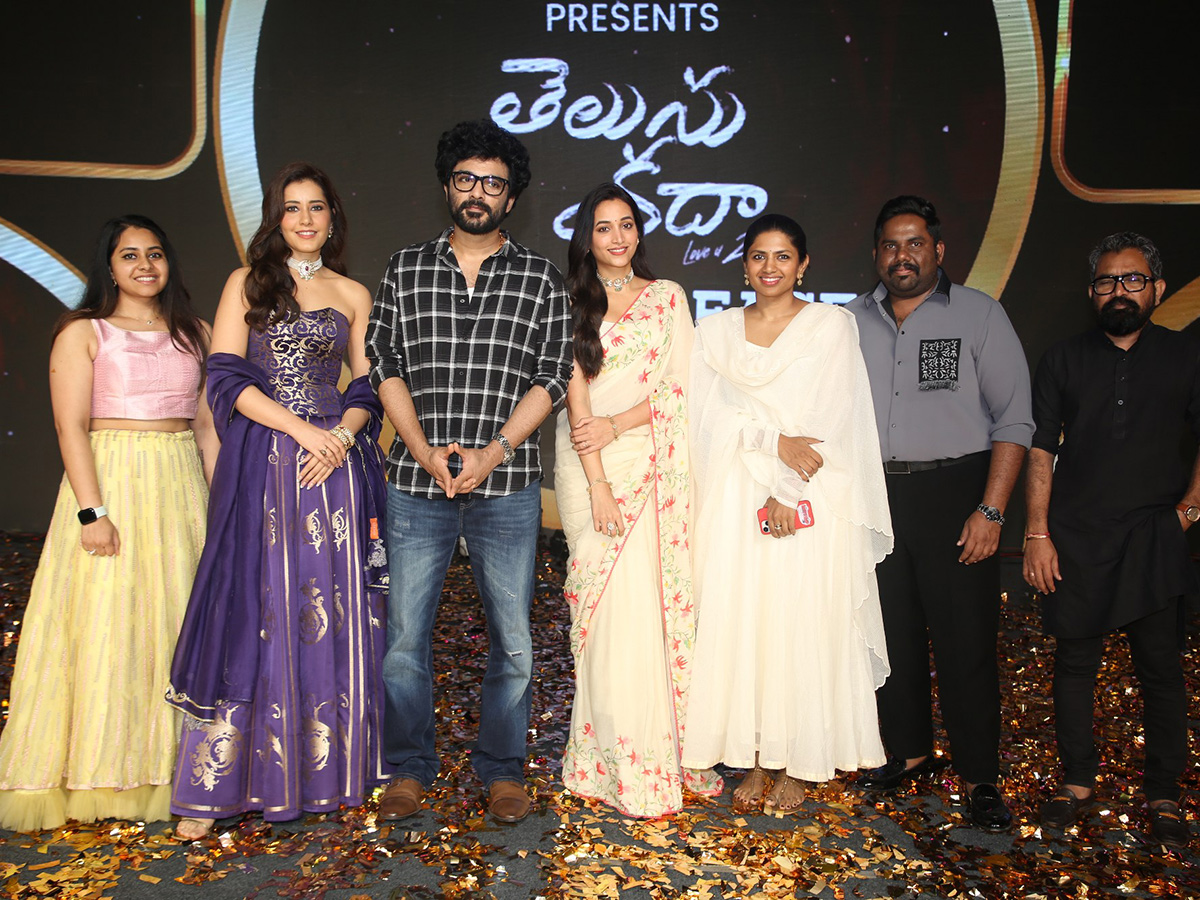 Siddu_20Jonnalagadda_20Telusu_20Kada_20Pre_20Release_20Event_20Photos__20_282_29.jpg 2