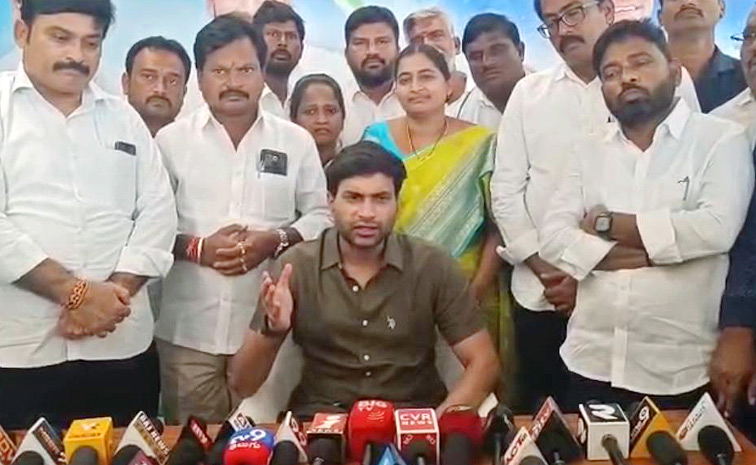 YSRCP-Devineni-Avinash.jpg