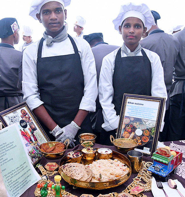 Mouth_20Watering_20Dishes_20In_20Hyderabad_20Photos__20_2818_29.jpg 18