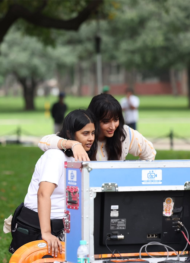 Telusu_20Kada_20Movie_20Actress_20Srinidhi_20Shetty_20HD_20Photos__20_2817_29.jpg 17