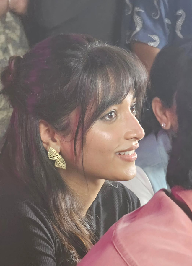 Telusu_20Kada_20Movie_20Actress_20Srinidhi_20Shetty_20HD_20Photos__20_2825_29.jpg 25