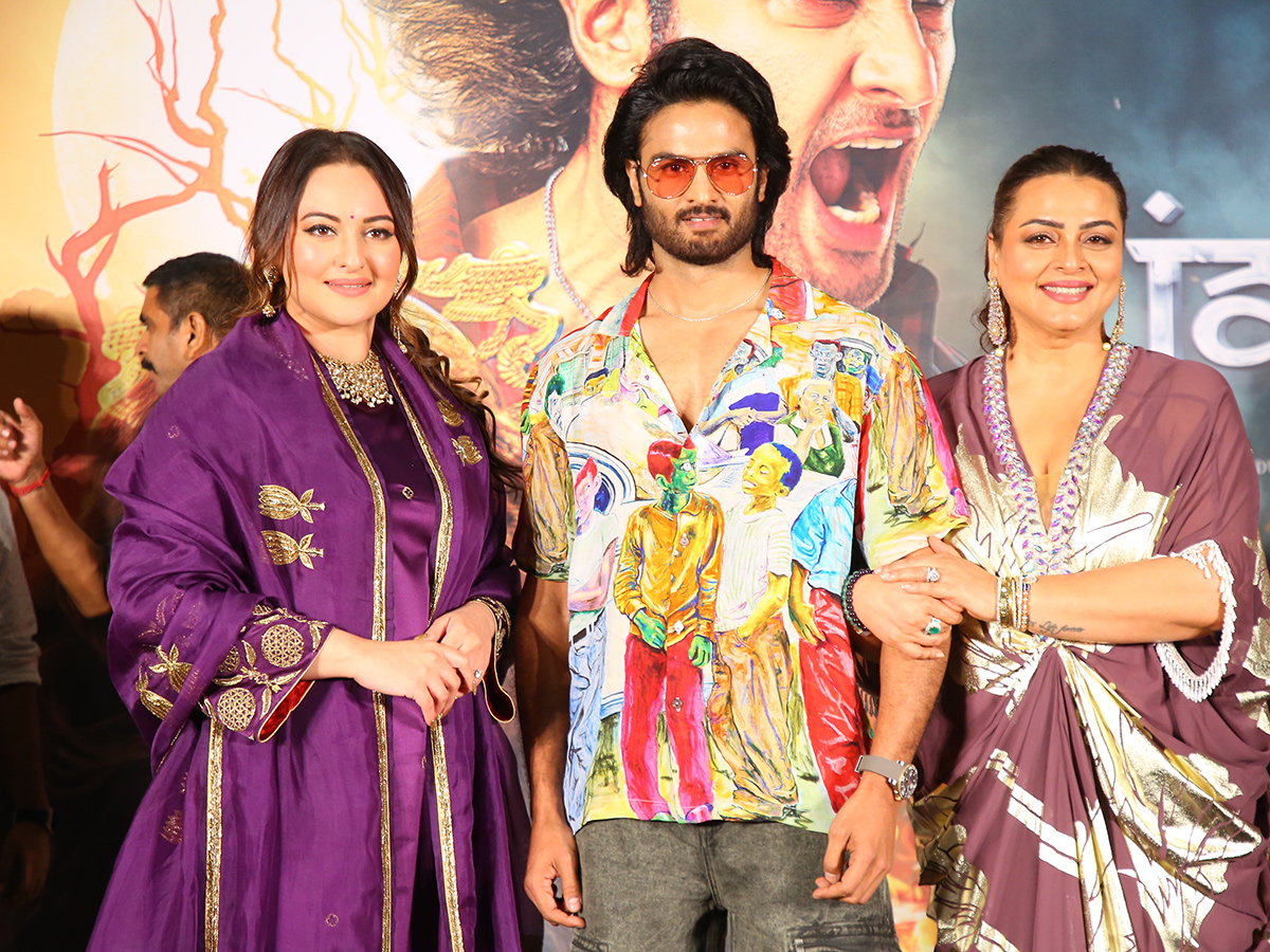 Sonakshi_20Sinha_20Jatadhara_20Movie_20Trailer_20Launch_20Event_20Photos__20_289_29.jpg 9