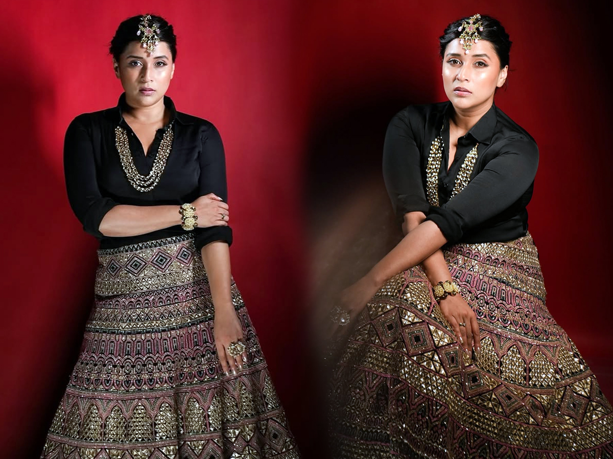 Mannara_20chopra_20title.jpg 1