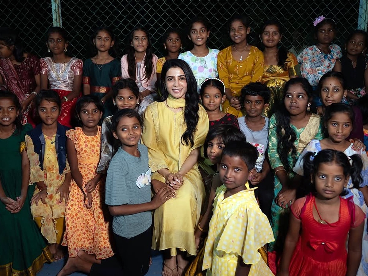 Samantha_20Diwali_20celebrations9.jpg 10