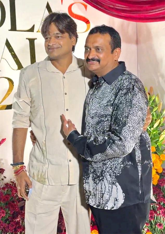 Diwali_202025_20Bash_20At_20Bandla_20Ganesh_20Residence_20Viral_20Photos_20Gose__20_282_29_0.jpg 5