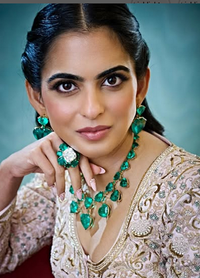 Isha-gallery.jpg 15