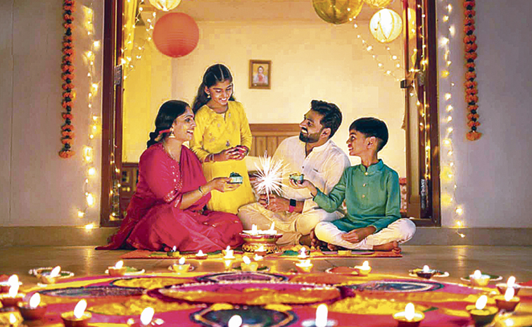 diwali-family.jpg