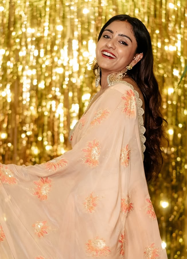 tollywood_20actress_20diwali11.jpg 12