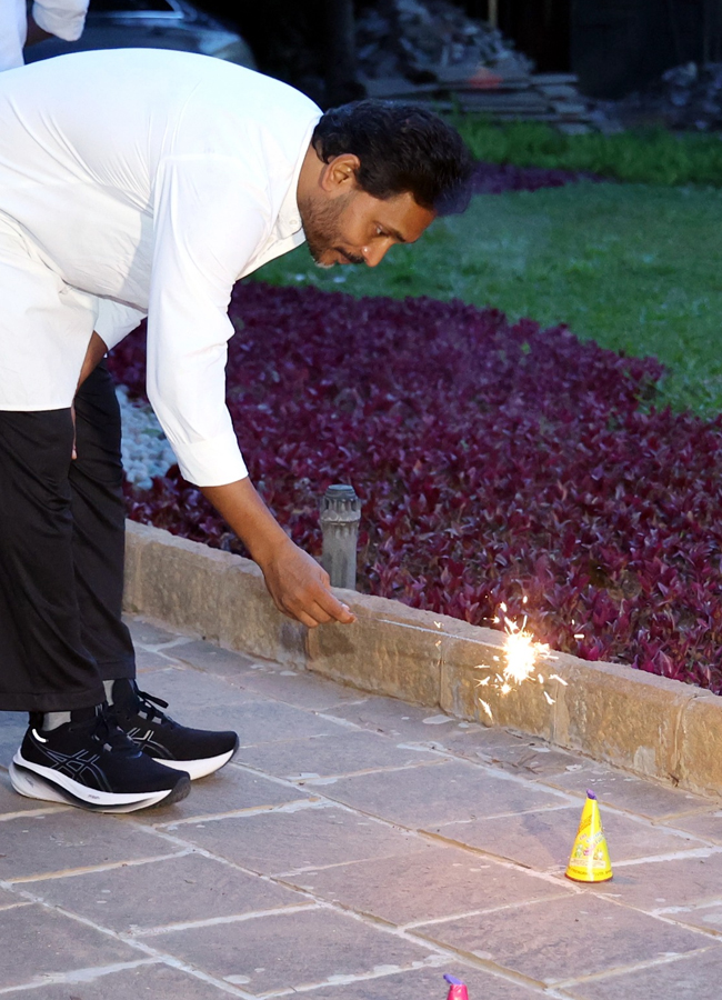 ys_20jagan_20sir_20diwali_20celebrations2.jpg 2