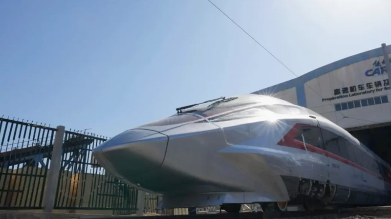 bullettrain1_0.jpg