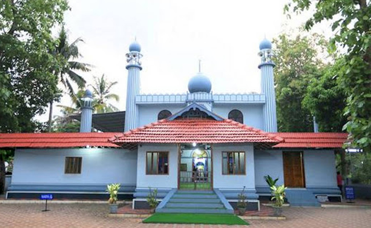 CheramanMosque.jpg
