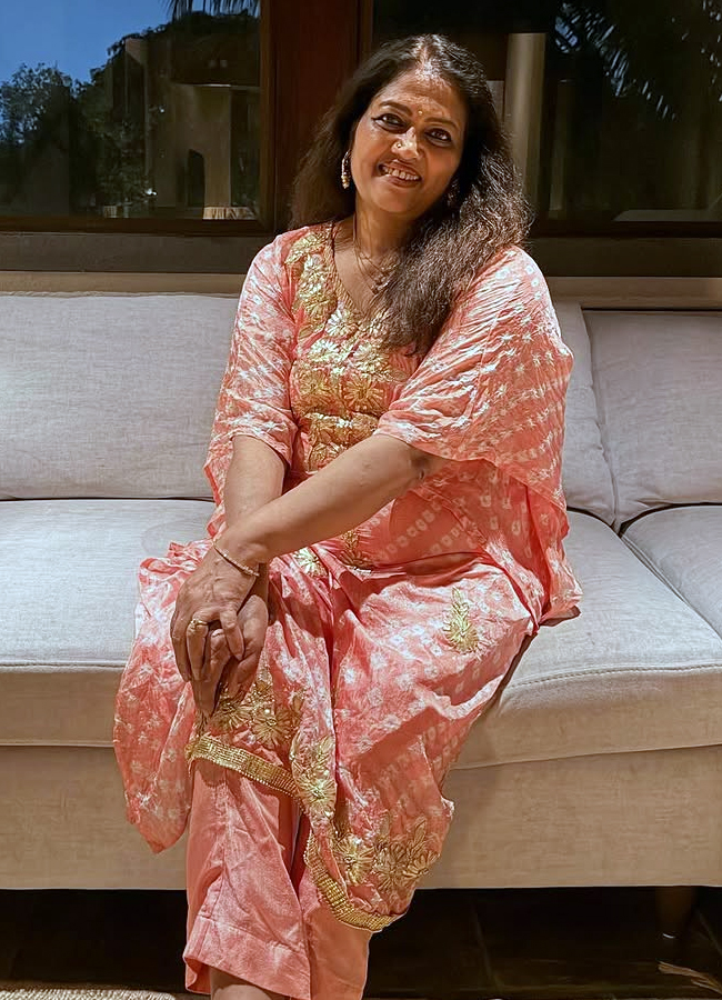 Malavika_20mohanan12.jpg 13