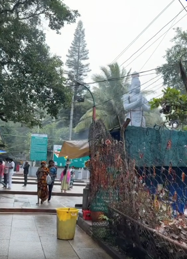 Abhinaya_20in_20tirumala5.jpg 6