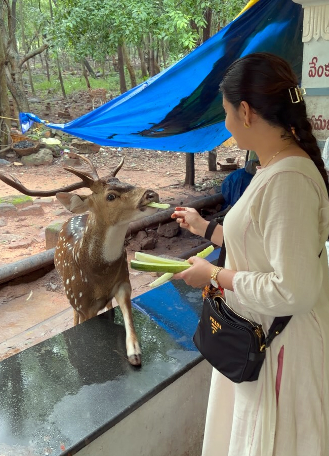 Abhinaya_20in_20tirumala6.jpg 7
