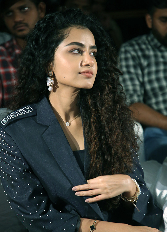 Actress_20Anupama_20Parameswaran_20Bison_20Movie_20Press_20Meet_20HD_20Pics__20_285_29.jpg 5
