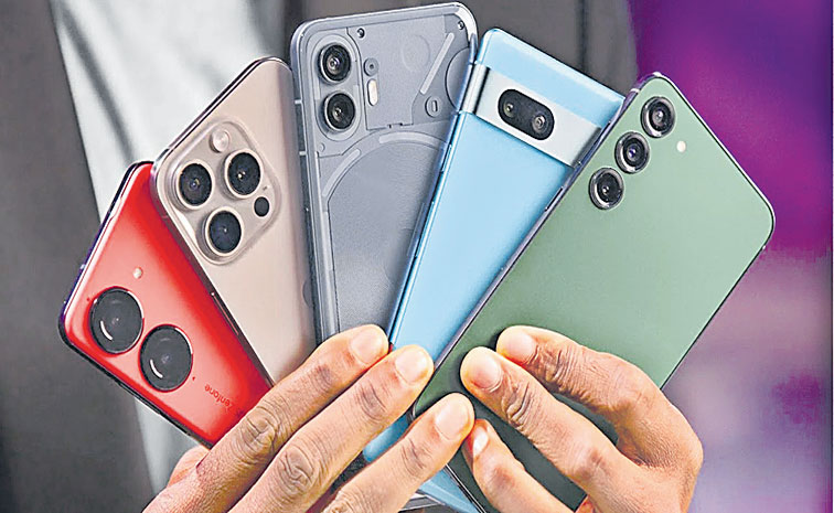 SMARTPHONES.jpg