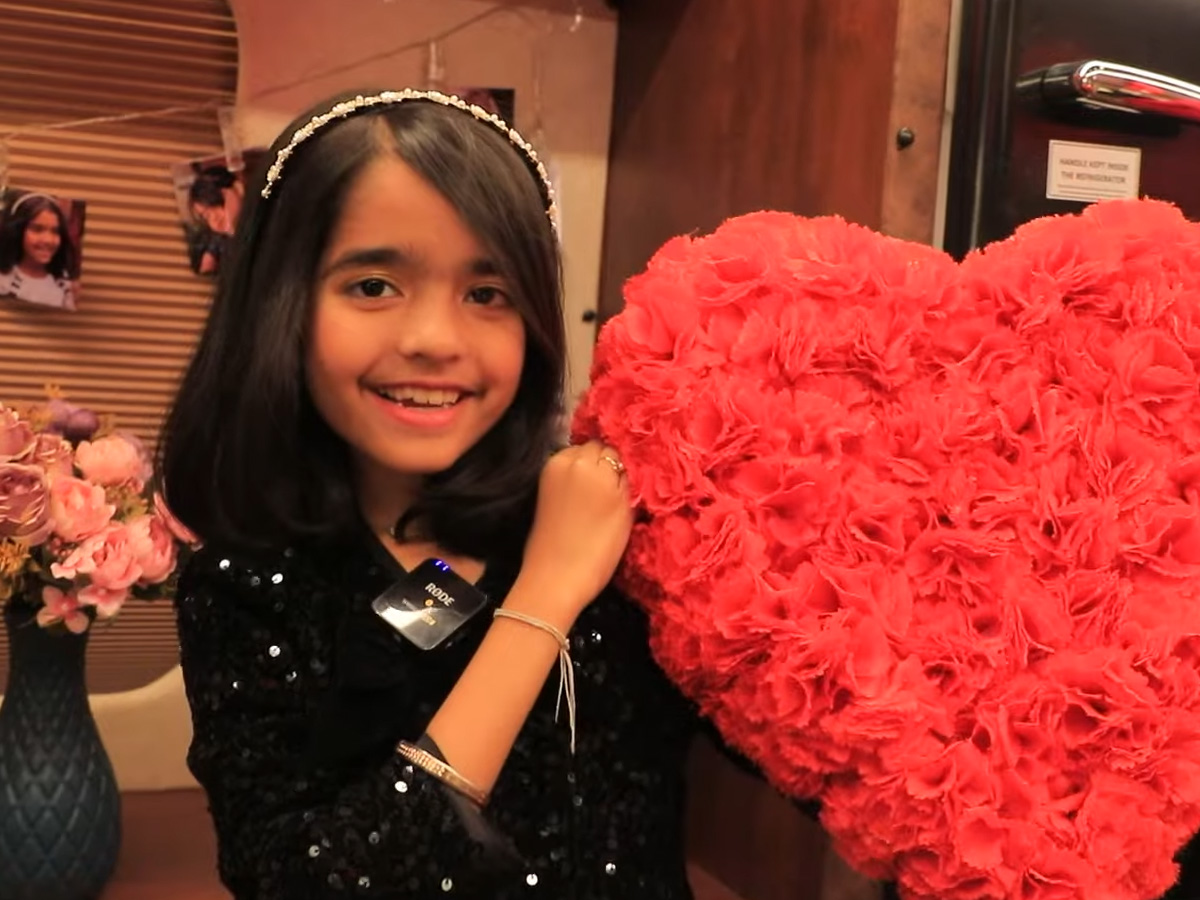 Anchor_20Ravi_20daughter_20Birthday_2017.jpg 18