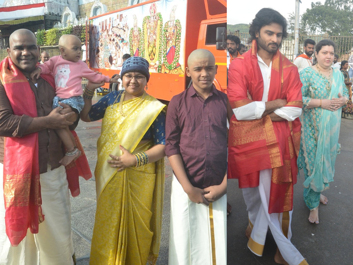 Hero_20Sudheer_20Babu_20And_20Balagam_20Director_20Venu_20Visits_20Tirumala_20Temple_20PHotos_20_2817_29.jpg 1